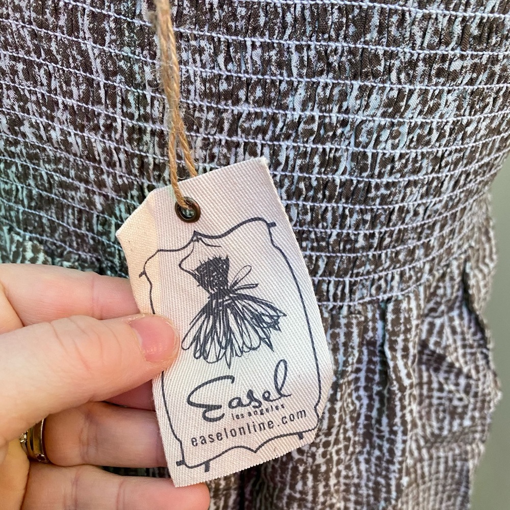 NWT Ribbed Tank! - Picture 3 of 6